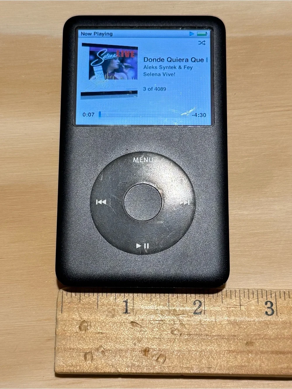 iPod Model:A1238 6thGEN 80GB Blk Tested Bad Battery 30m-1HR w/4089Song-Charg!!
